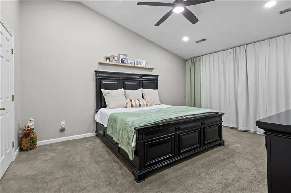194 Council Rock Road Cranston RI 02921