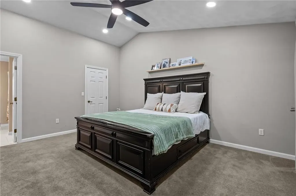 194 Council Rock Road Cranston RI 02921