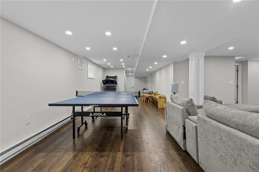 194 Council Rock Road Cranston RI 02921