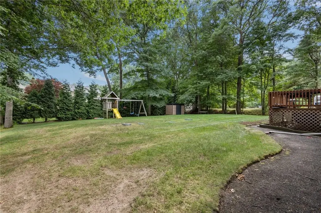 194 Council Rock Road Cranston RI 02921