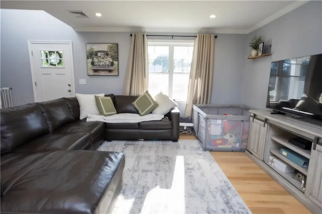 209 Curran Road Cumberland RI 02864