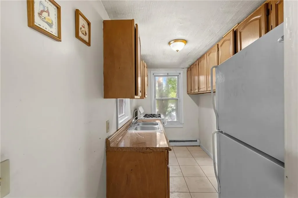 15 16 Judith Street Providence RI 02909