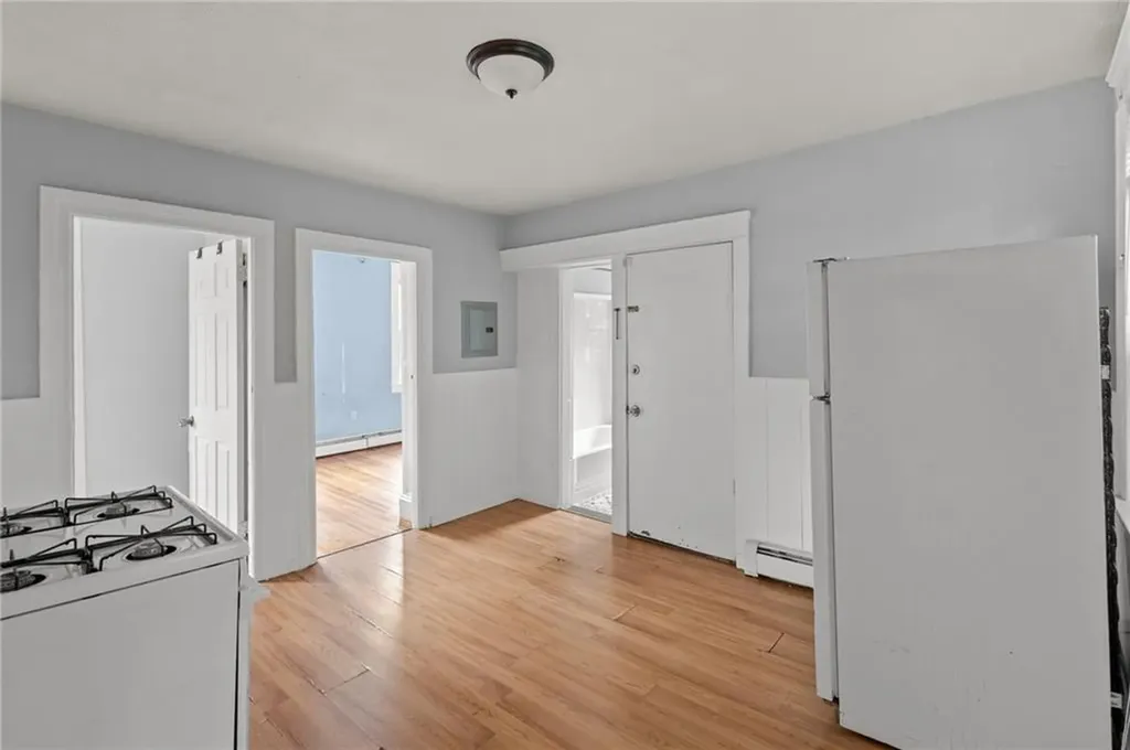 15 16 Judith Street Providence RI 02909