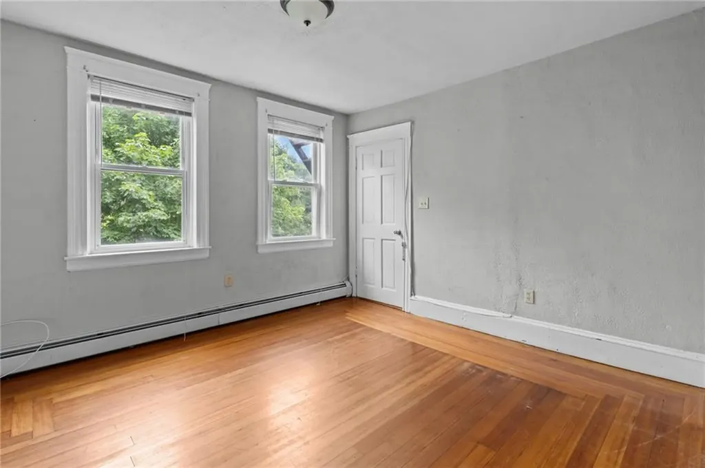 15 16 Judith Street Providence RI 02909