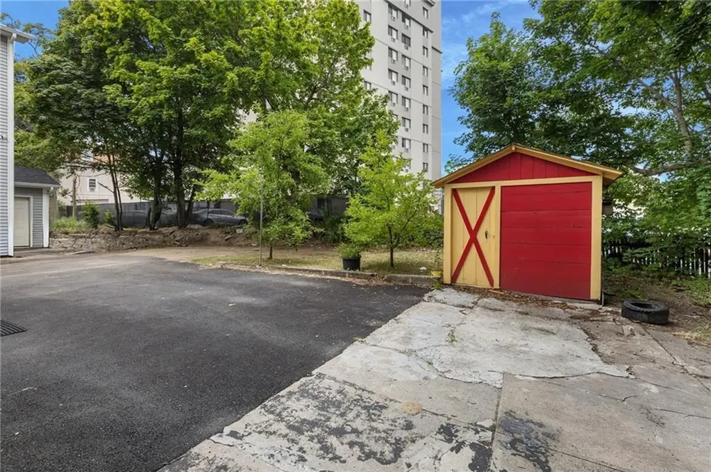 15 16 Judith Street Providence RI 02909