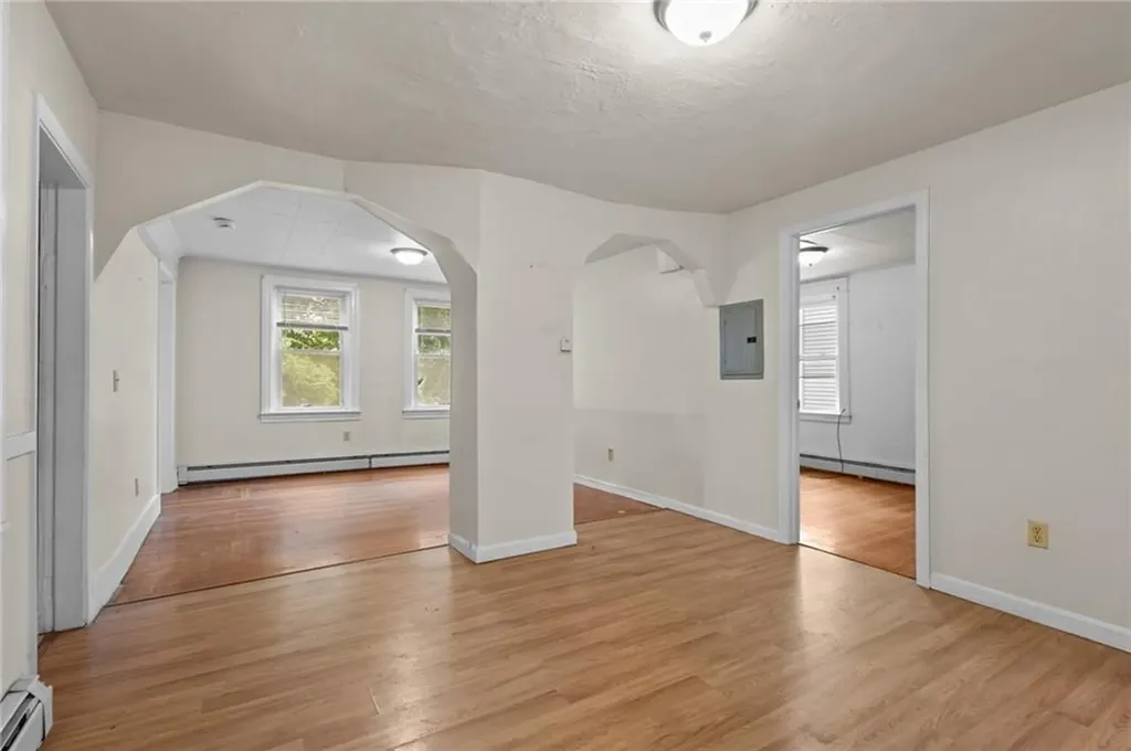 15 16 Judith Street Providence RI 02909