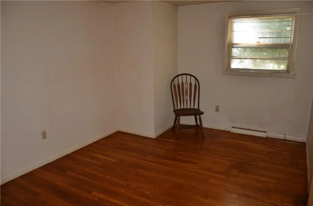 70 Griffin Drive Warwick RI 02886