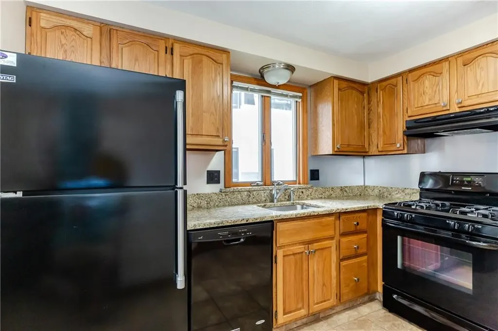 53 55 Hazael Street Providence RI 02908