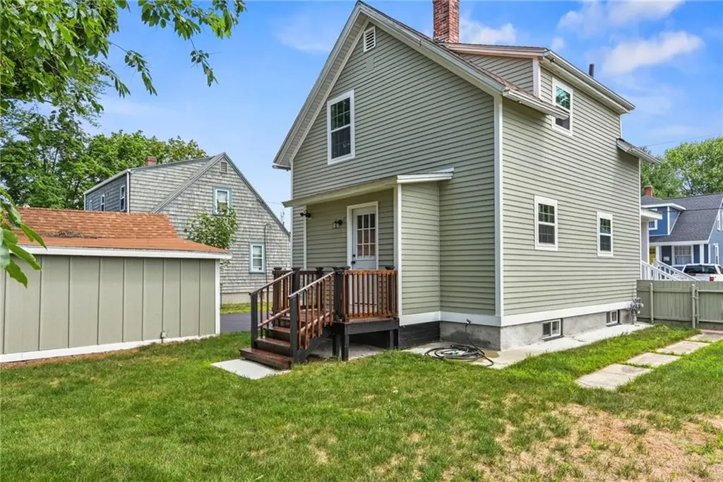 163 Manolla Avenue Warwick RI 02888