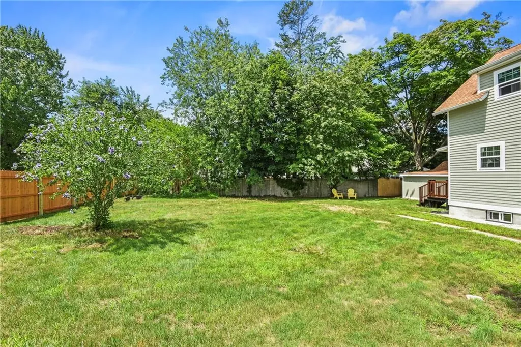 163 Manolla Avenue Warwick RI 02888
