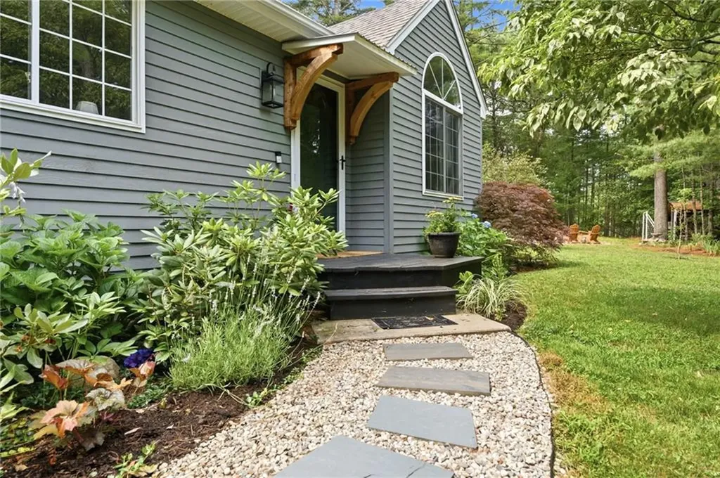 102 Timber Ridge Road Charlestown RI 02813