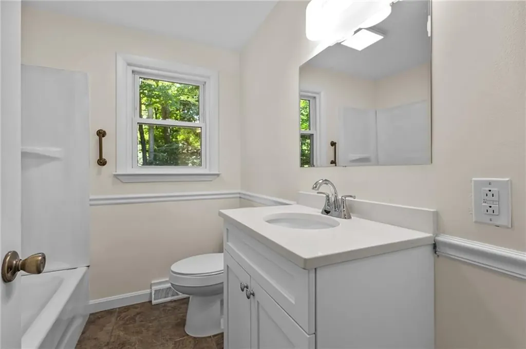 5 Grove Street Plainville MA 02762