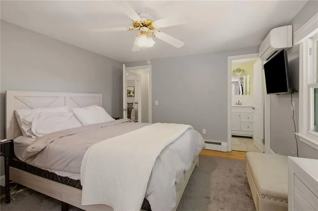 10 Kerins Terrace Newport RI 02840