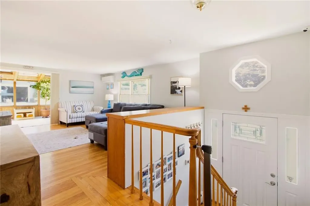 10 Kerins Terrace Newport RI 02840