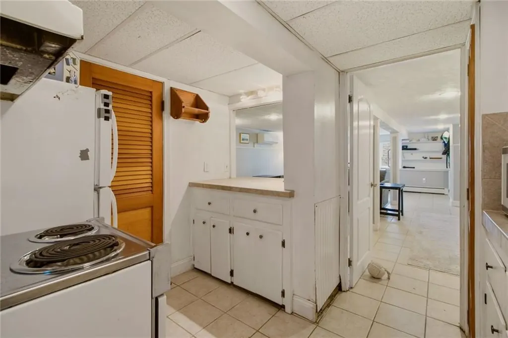 10 Kerins Terrace Newport RI 02840