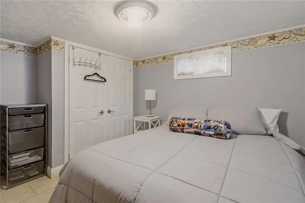 10 Kerins Terrace Newport RI 02840