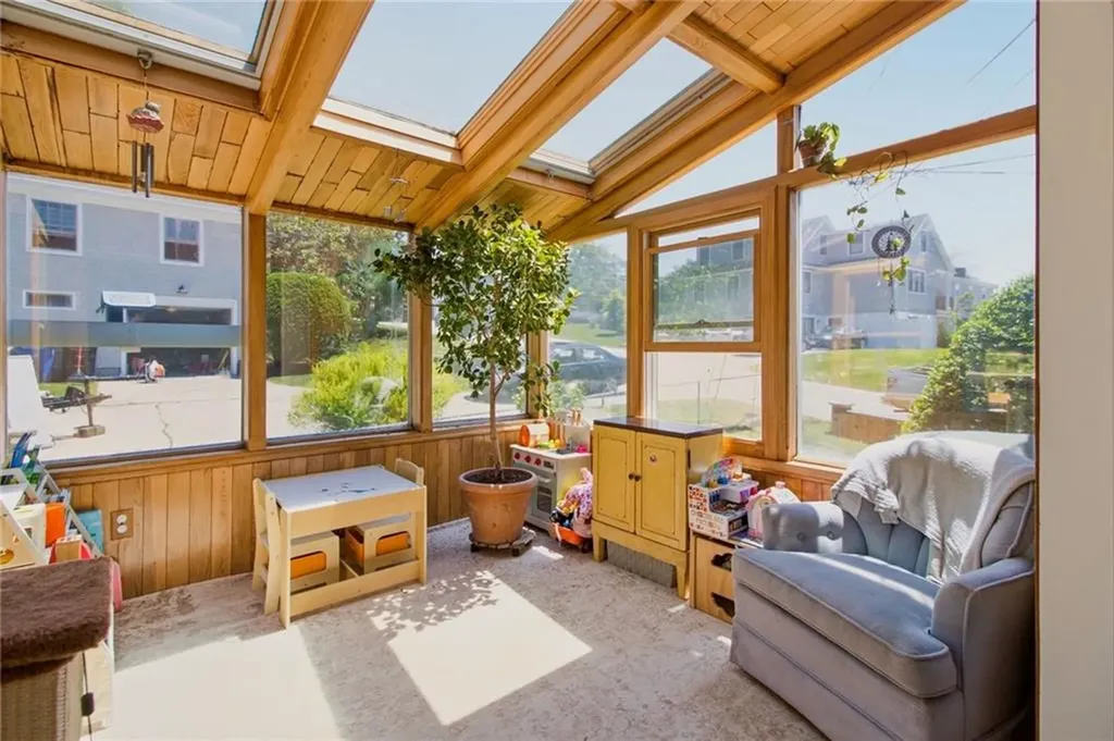 10 Kerins Terrace Newport RI 02840
