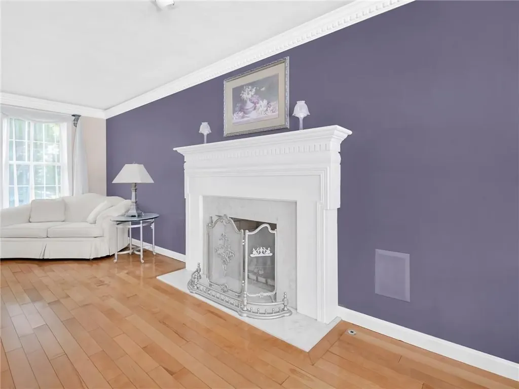 34 Gilbert Stuart Drive Warwick RI 02818
