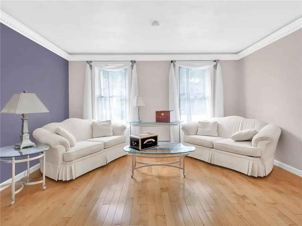 34 Gilbert Stuart Drive Warwick RI 02818