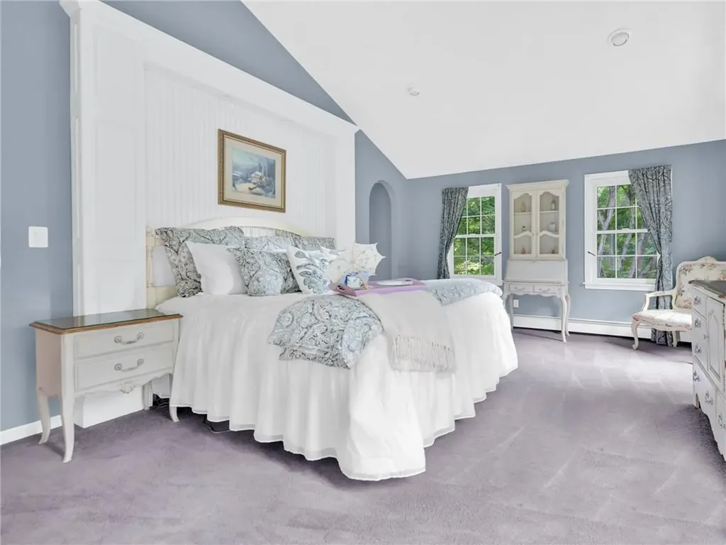 34 Gilbert Stuart Drive Warwick RI 02818