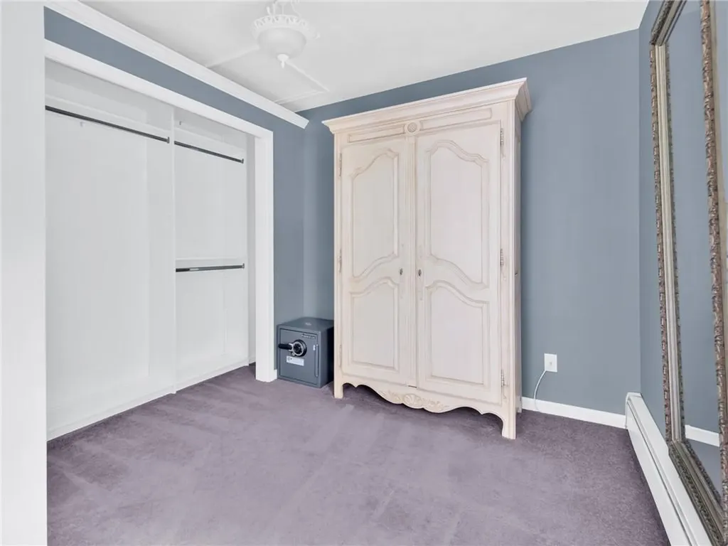 34 Gilbert Stuart Drive Warwick RI 02818