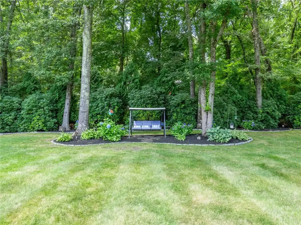 34 Gilbert Stuart Drive Warwick RI 02818
