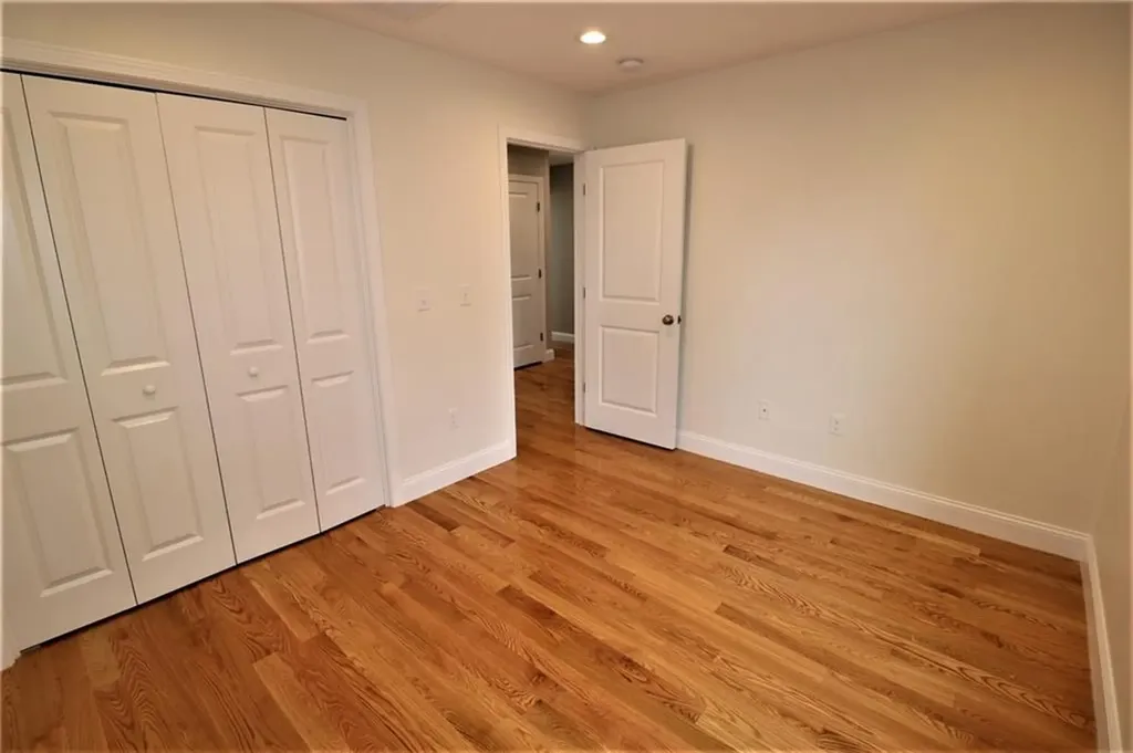 121 Hillcrest Avenue Providence RI 02909