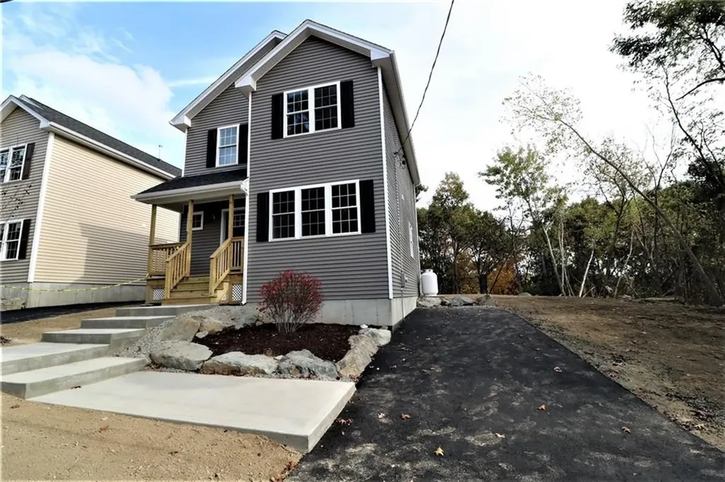 121 Hillcrest Avenue Providence RI 02909
