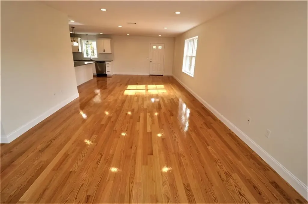 121 Hillcrest Avenue Providence RI 02909