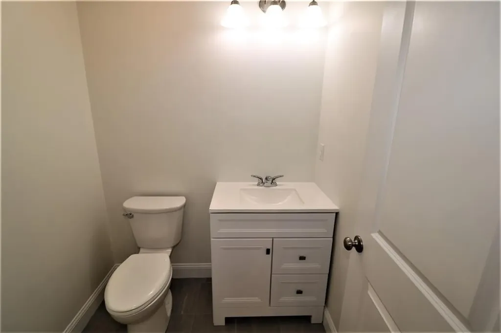 121 Hillcrest Avenue Providence RI 02909
