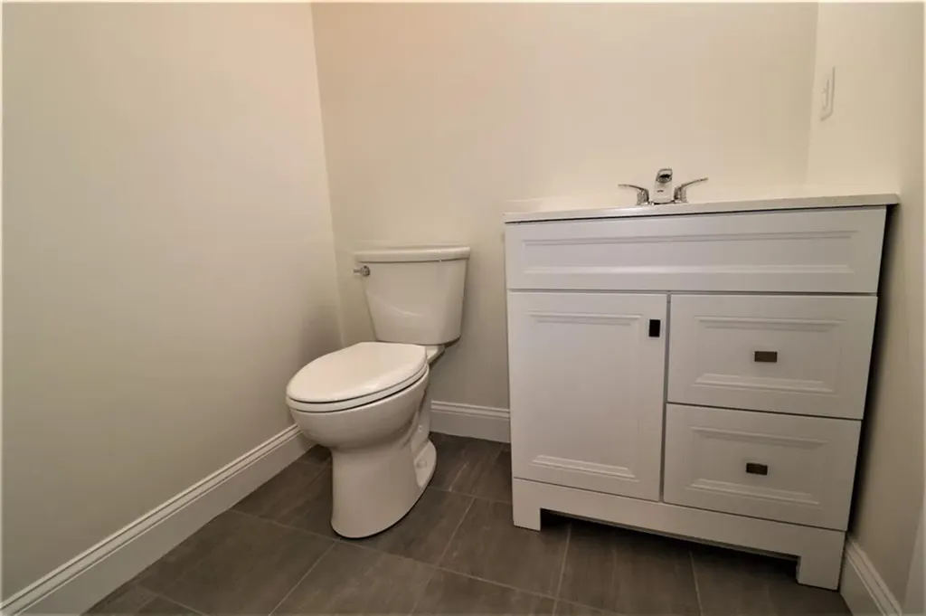 121 Hillcrest Avenue Providence RI 02909