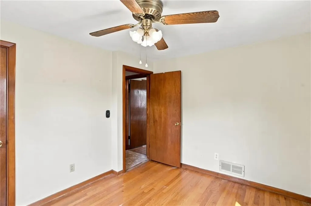 86 Pender Avenue Warwick RI 02889