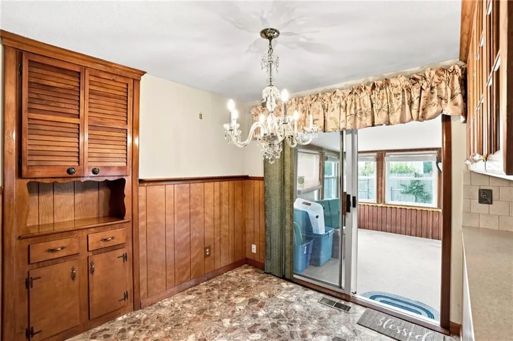 86 Pender Avenue Warwick RI 02889