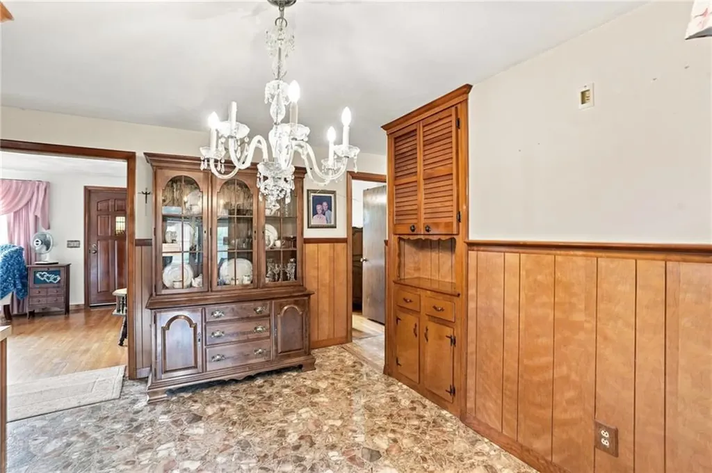 86 Pender Avenue Warwick RI 02889