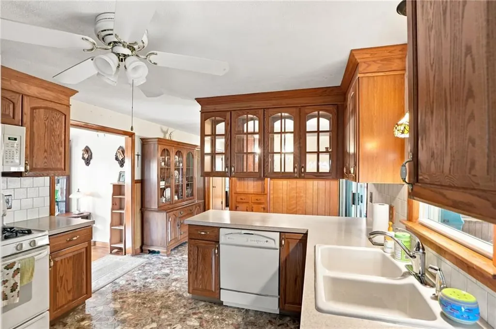 86 Pender Avenue Warwick RI 02889