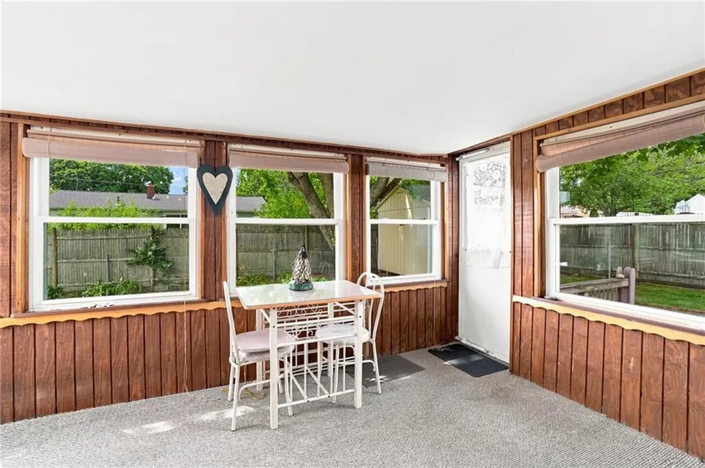 86 Pender Avenue Warwick RI 02889