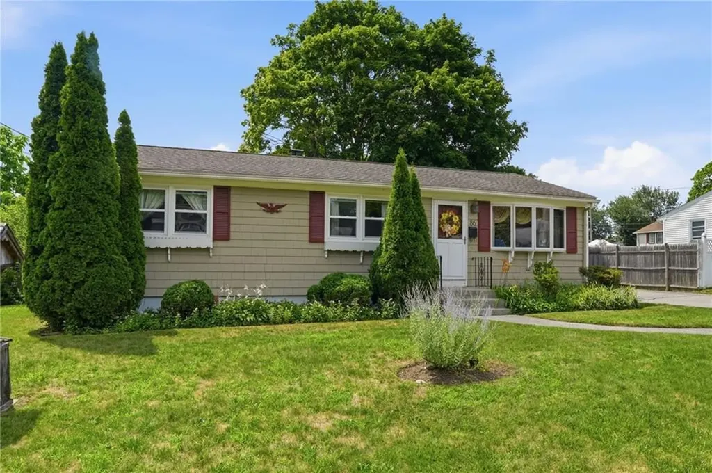 86 Pender Avenue Warwick RI 02889
