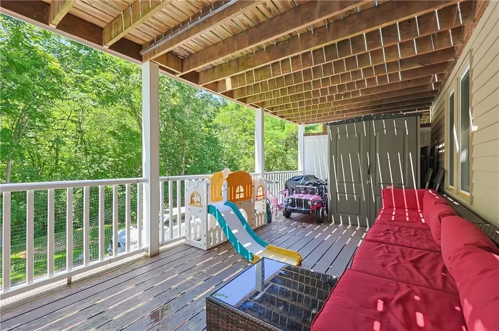 3399 Post Road Warwick RI 02886