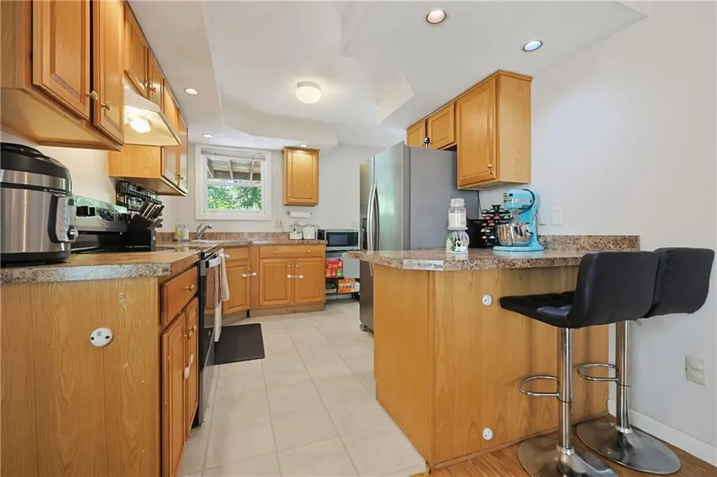 3399 Post Road Warwick RI 02886