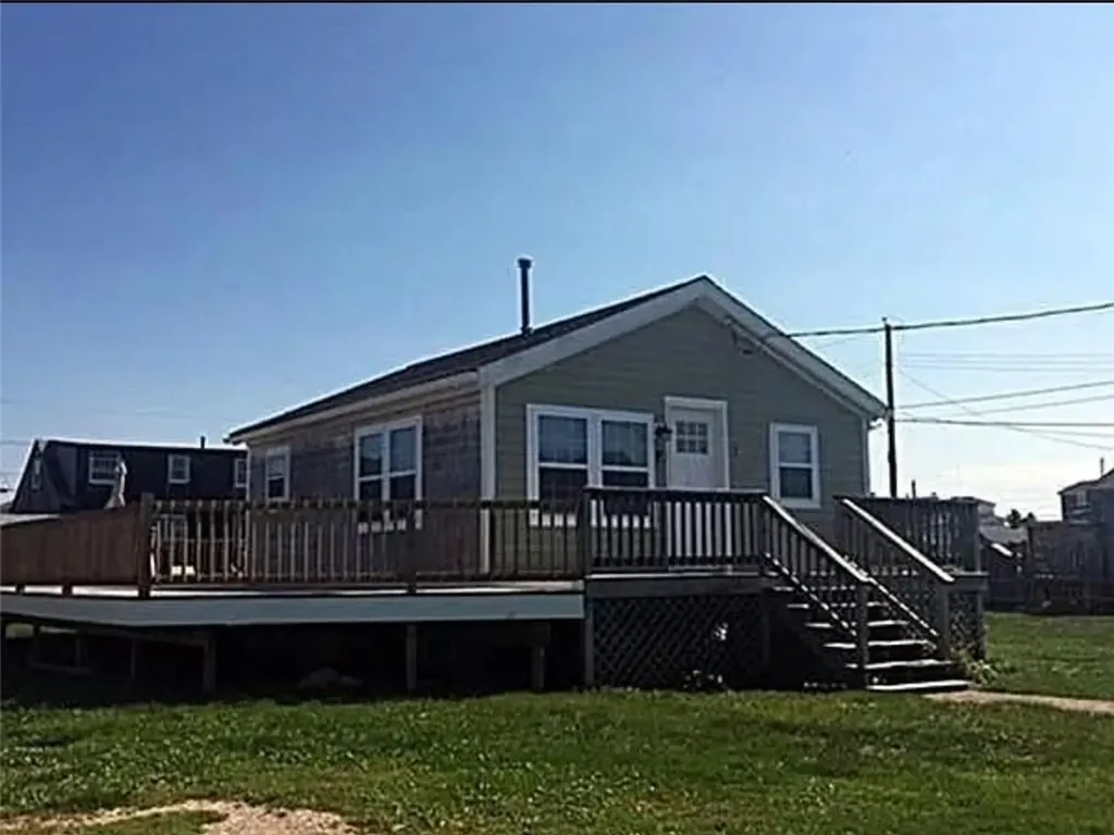 5 Arbeth Road Narragansett RI 02879