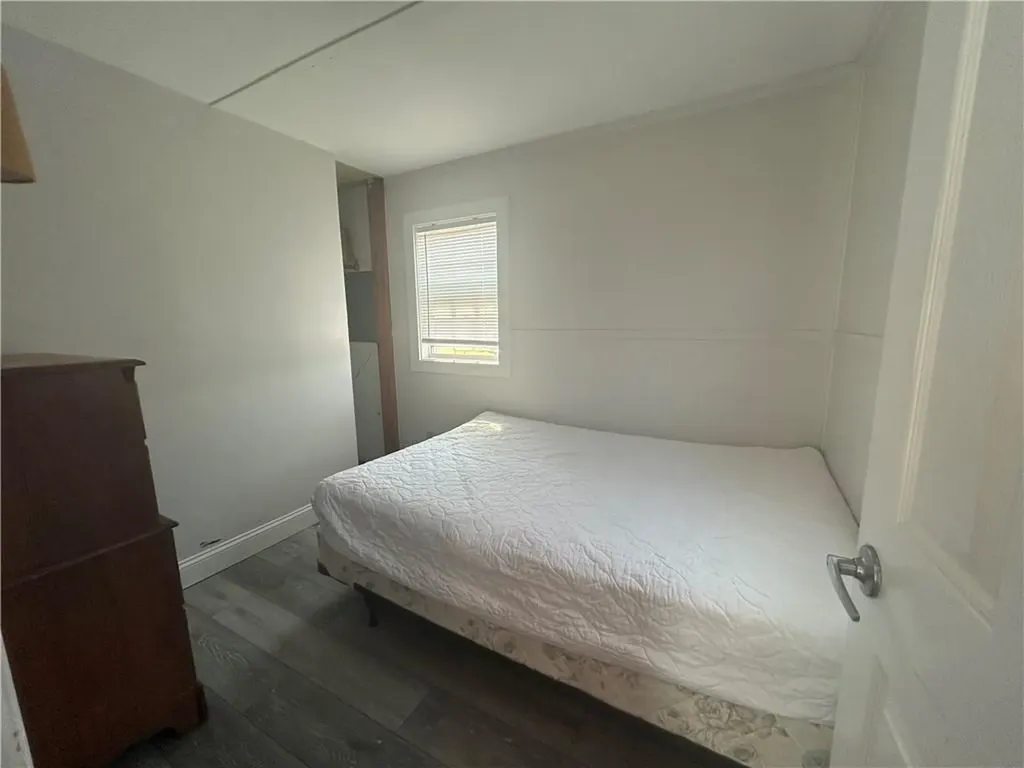 5 Arbeth Road Narragansett RI 02879