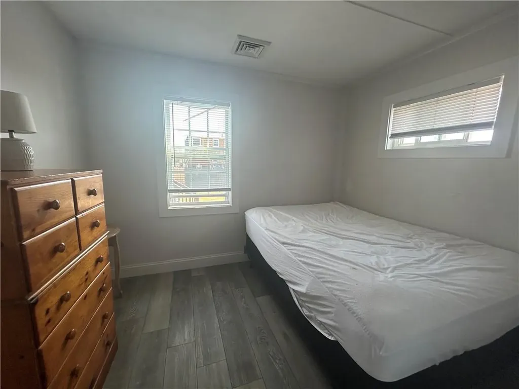 5 Arbeth Road Narragansett RI 02879