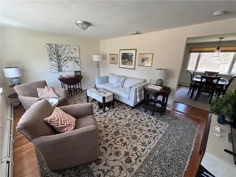 51 Surrey Lane North Kingstown RI 02852