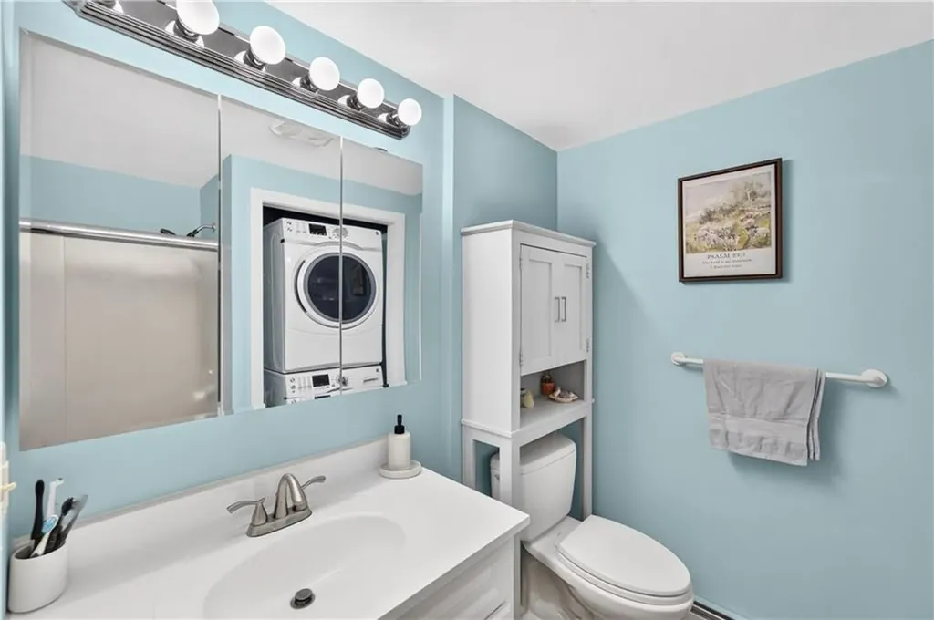 34 Village Court West Warwick RI 02893