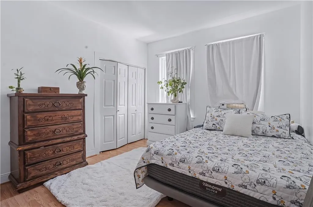 33 Prudence Street Providence RI 02909