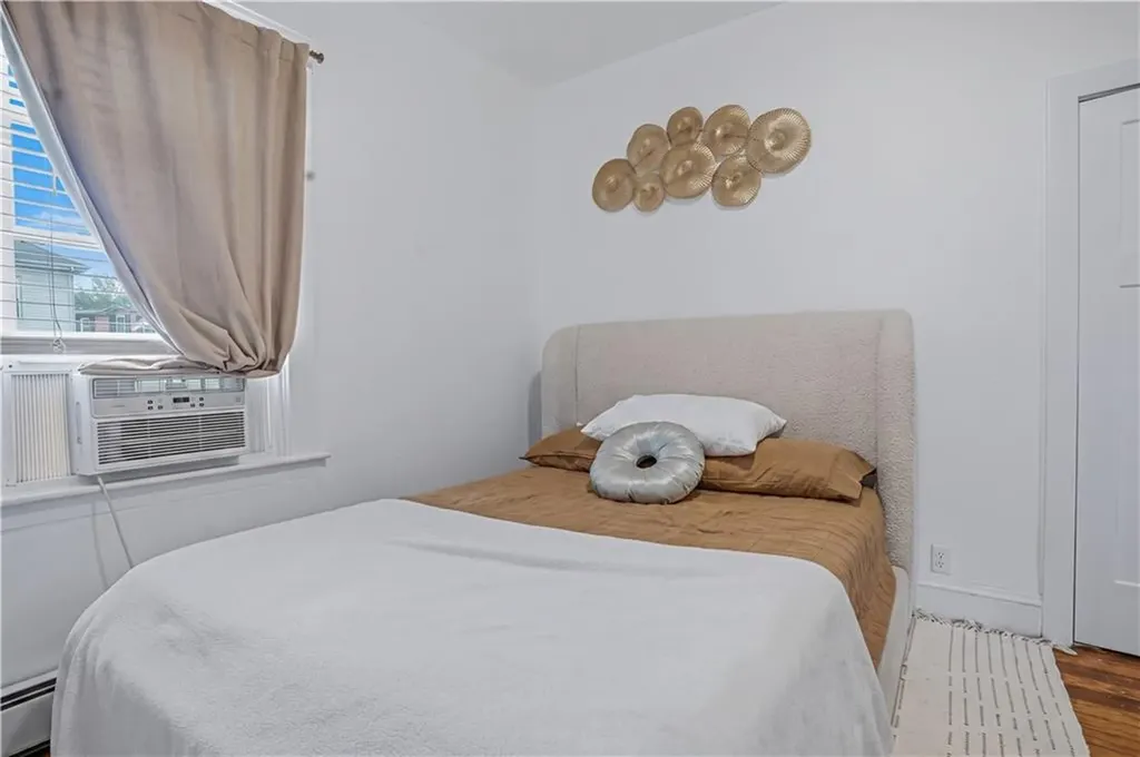 33 Prudence Street Providence RI 02909