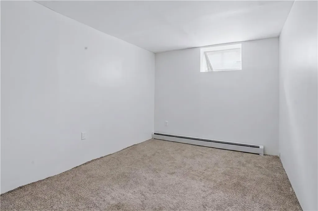 33 Prudence Street Providence RI 02909