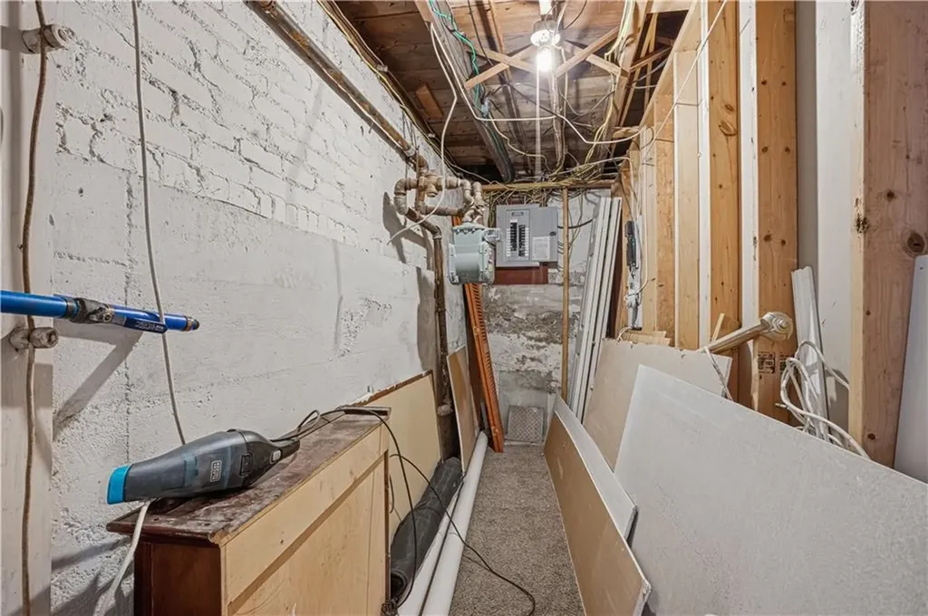 33 Prudence Street Providence RI 02909