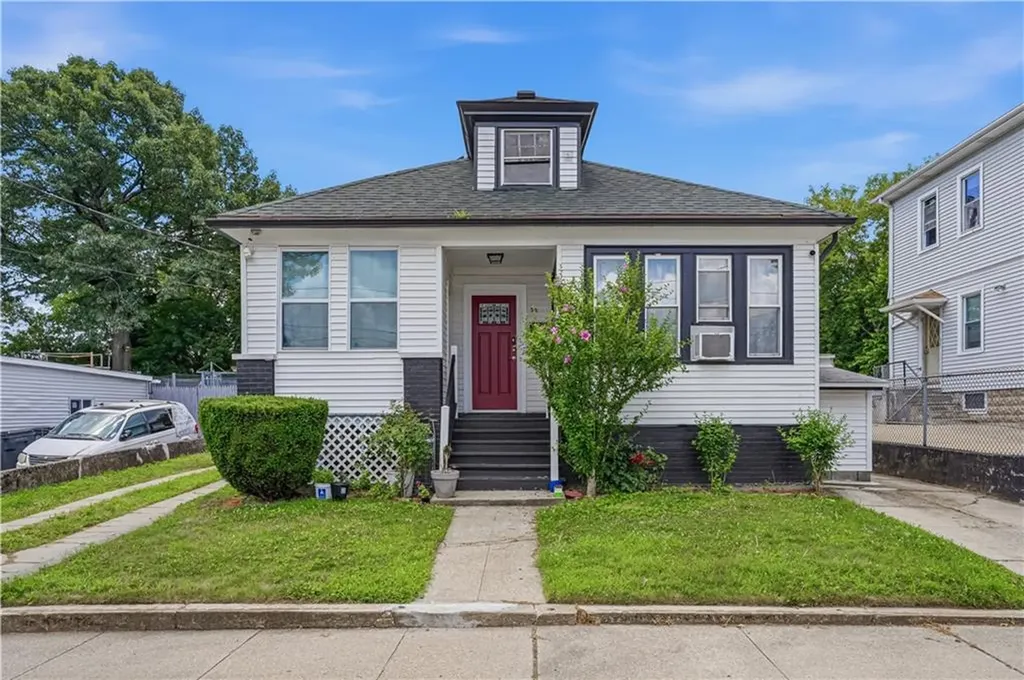 33 Prudence Street Providence RI 02909