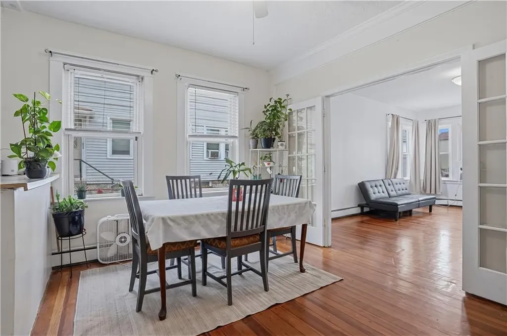 33 Prudence Street Providence RI 02909